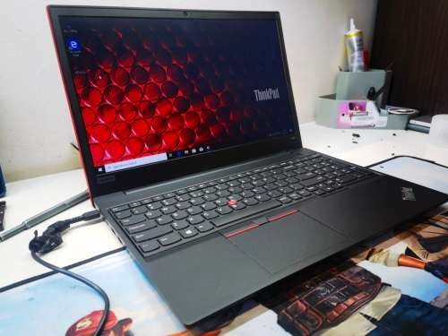 LATE ENTRY!*VERY FAST!*BEAST SPEC*8th GEN i5*LENOVO THINKPAD E580*i5-8250U*8GB DDR4*256GB SSD*