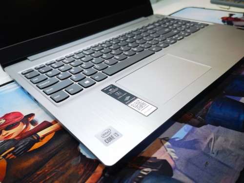 AS NEW!*10TH GEN!*LENOVO IDEAPAD 3*i3-10110U*8GB DDR4*1000GB HDD*FHD*G4 GRAPHICS*