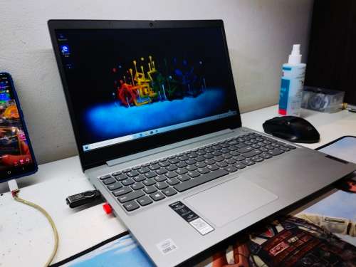 AS NEW!*10TH GEN!*LENOVO IDEAPAD 3*i3-10110U*8GB DDR4*1000GB HDD*FHD*G4 GRAPHICS*