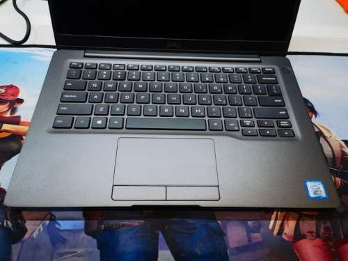 *Amazing!*CARBON ULTRABOOK*DELL LATITUDE 7300*i5-8265U*8GB*256GB SSD*FHD