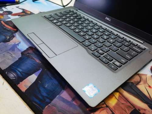 *Amazing!*CARBON ULTRABOOK*DELL LATITUDE 7300*i5-8265U*8GB*256GB SSD*FHD