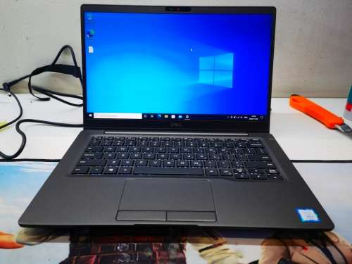 *Amazing!*CARBON ULTRABOOK*DELL LATITUDE 7300*i5-8265U*8GB*256GB SSD*FHD