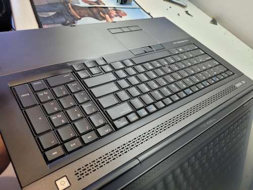 Graphic Design/Engineering*DELL PRECISION M6800*i7-4710MQ*QUAD CORE*NVIDIA K3100M*32GB*500GB*FHD*