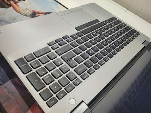 10th Gen i7 Dell Latitude 5510, i7-10610U, 16GB RAM, UHD Graphics, 512GB NVMe SSD, FHD