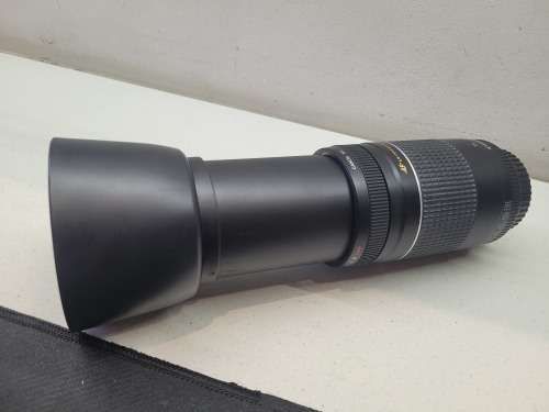 MINT CONDITION!*CANON ULTRASONIC EF 75-300MM*1:4-5.6 III USM