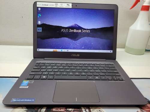 *EXTREME PERFORMANCE*ASUS ZENBOOK UX305F*M-5Y10c*8GB RAM*FHD*512GB SSD*