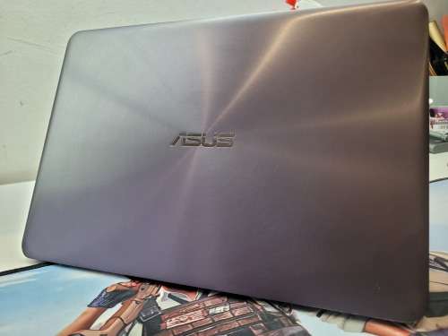 *EXTREME PERFORMANCE*ASUS ZENBOOK UX305F*M-5Y10c*8GB RAM*FHD*512GB SSD*