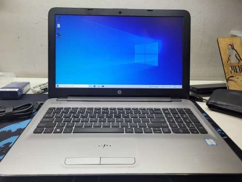 VERY FAST!*HIGH SPEC*HP 250 G5*i5-7200U*12GB RAM*512GB SSD*FHD*HD 620*DVD*