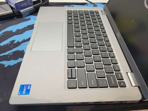 DELL LATITUDE 5420*i5-1135G7*16GB*256GB SSD*FHD*G7 GRAPHICS