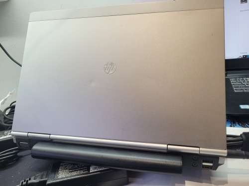 *Excellent*HP ELITEBOOK 2570P*i7-3520m*8gb DDR3*500GB HDD**HD DISPLAY*