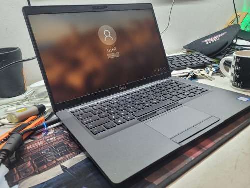 9TH GEN i7*BEAST SPECS!*TOUCHSCREEN*DELL LATITUDE 5410*i7-9850H*NVIDIA MX150*32GB DDR4*256GB SSD*FHD