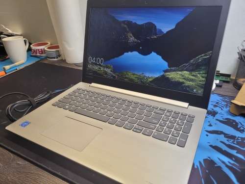 LATE ENTRY!*STUNNING 8th GEN*LENOVO ideapad 330*N4000*4GB DDR4*500GB*UHD 600 GRAPHICS*