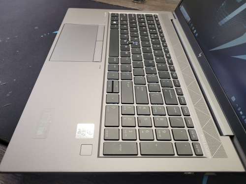 INCREDIBLE BEAST!*HP ZBOOK FIREFLY 15 G7*i7-10810U*HEX CORE*16GB DDR4*512GB SSD*WARRANTY