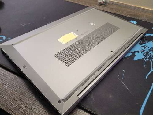 INCREDIBLE BEAST!*HP ZBOOK FIREFLY 15 G7*i7-10810U*HEX CORE*16GB DDR4*512GB SSD*WARRANTY