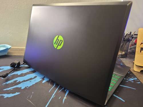 AS NEW!*BEAST GAMING SPEC!*HP PAVILION 15 GAMING*i7-8750H*24GB*256GB SSD*FHD*GTX1050*