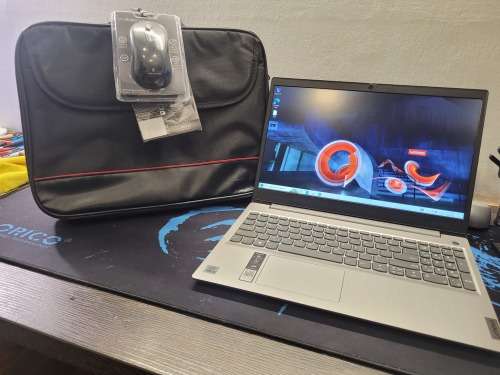 AS NEW!*10TH GEN!*LENOVO IDEAPAD 3*i3-10110U*8GB DDR4*512GB SSD*FHD*G4 GRAPHICS*