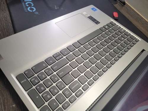 *STUNNING & FAST!*LENOVO IDEAPAD 3*N4020*4GB DDR4*256GB SSD*FHD*