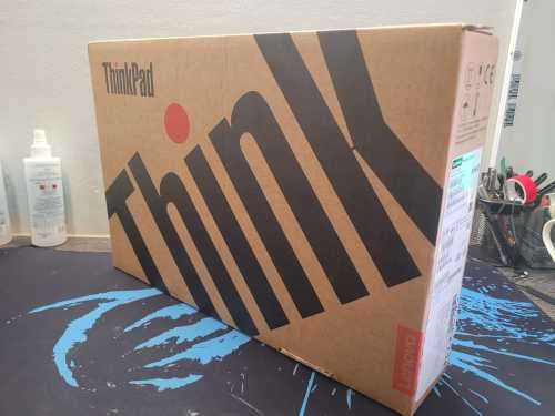 BRAND NEW IN BOX!*BEAST!*LENOVO THINKPAD T14*RYZEN 5 PRO-5650U*16GB DDR4*256GB SSD*RADEON*FHD*4GLTE
