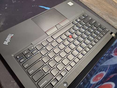 MINTY, CLOSE TO NEW!*BEAST!*LENOVO THINKPAD T14*i5-10310U*16GB DDR4*256GB SSD*UHD GRAPHICS*FHD