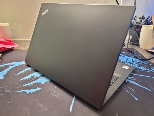 MINTY, CLOSE TO NEW!*BEAST!*LENOVO THINKPAD T14*i5-10310U*16GB DDR4*256GB SSD*UHD GRAPHICS*FHD