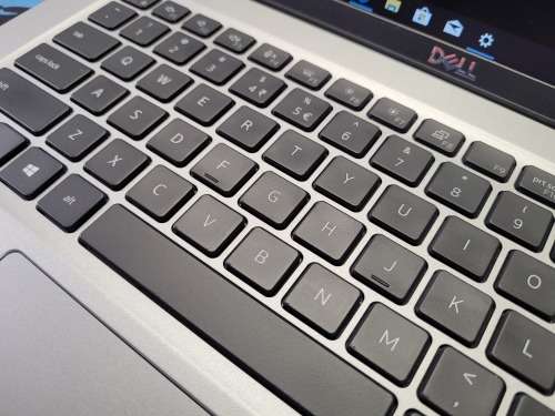 *Ultimate Beast*DELL LATITUDE 5420*i7-1165G7*8GB*512GB SSD*FHD*G7 GRAPHICS*4G LTE*