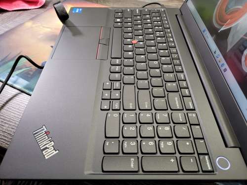 **BARGAIN BUY** MINT LENOVO THINKPAD E15 12th GEN i5, 8GB RAM, 512GB SSD-WORTH R19k-GRAB IT @R8999!