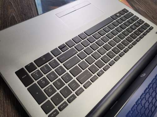 FAST!*HP notebook 15*i5-7200U*8GB DDR4*240GB SSD*HD*HD620 GRAPHICS