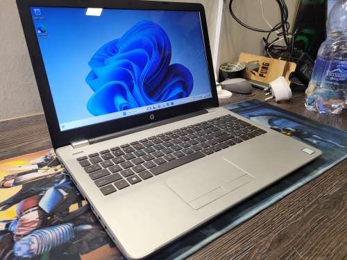 FAST!*HP notebook 15*i5-7200U*8GB DDR4*240GB SSD*HD*HD620 GRAPHICS