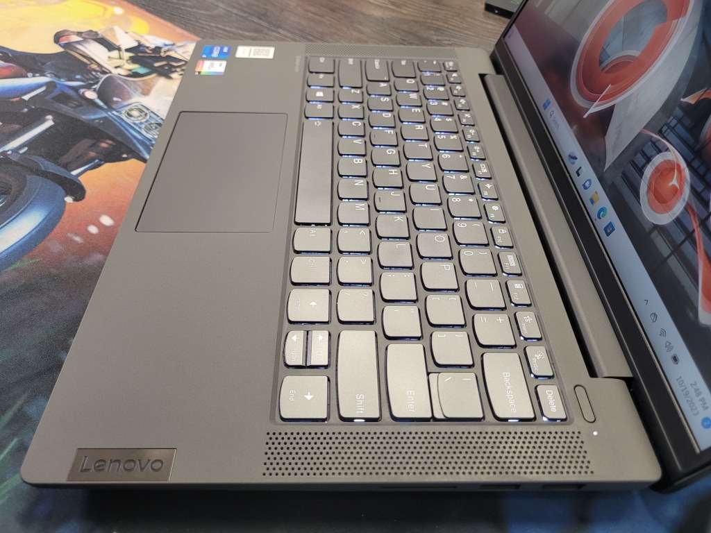 MINT!*Very Fast!!*11th GEN*LENOVO IDEAPAD 5*i5-1135G7*8GB DDR4*256GB SSD*FHD