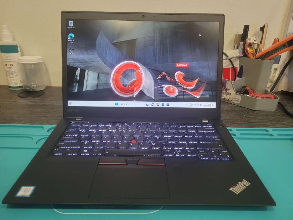 TOUCHSCREEN ULTRABOOK*LENOVO THINKPAD T470S*i5VPRO-7300U*FHD*256GB SSD*8GB*