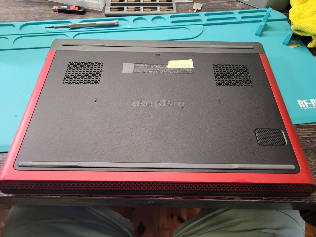 EXTREME GAMING!*NOT TO MISS DEAL!*DELL INSPIRON 7567*i5-7200HQ*8GB*256GB SSD*1TB HDD*FHD*GTX1050 4GB