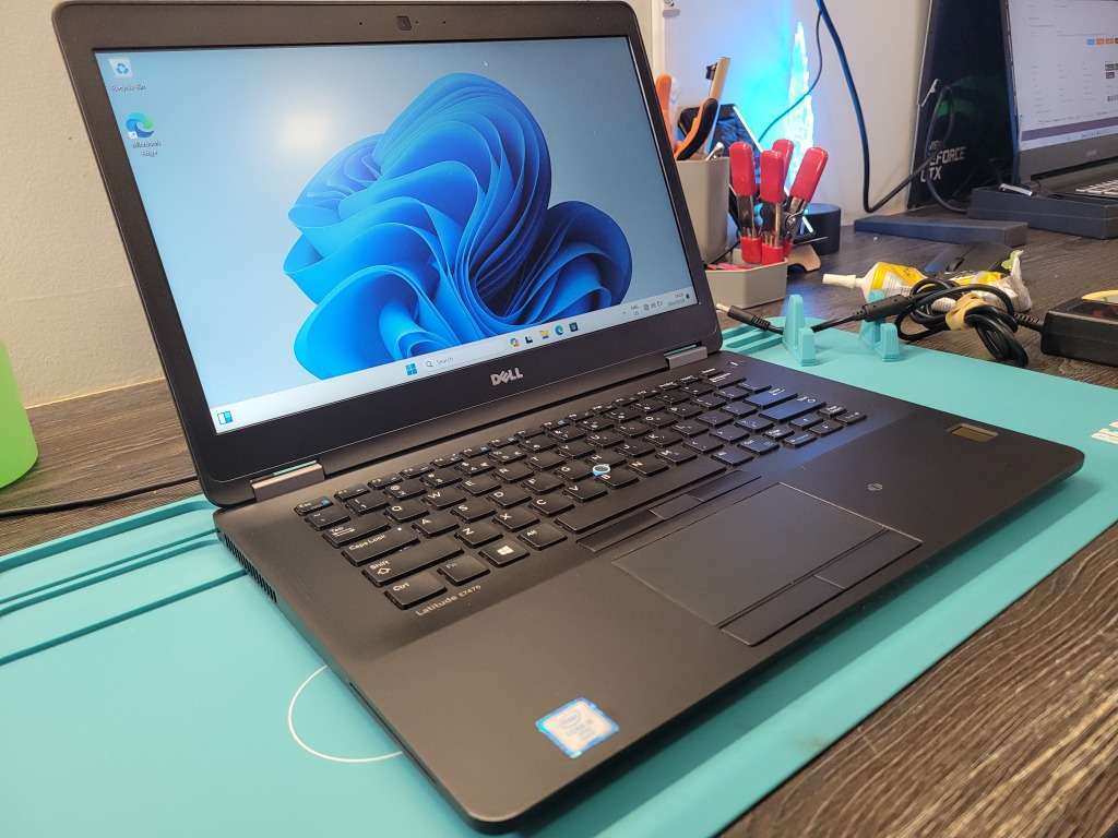 DELL LATITUDE E7470*VERY FAST!*i5-6300U*8GB*256GB SSD*FHD*BACKLIT*