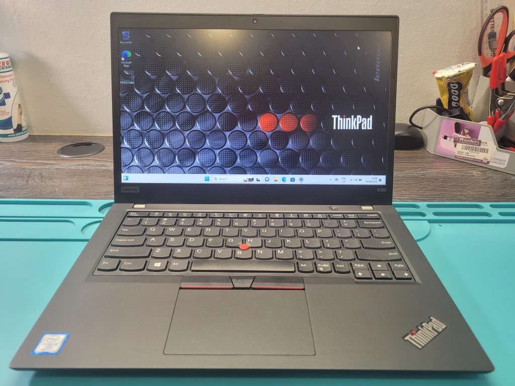 **BUSINESS MONSTER** LENOVO THINKPAD X390 CORE i5, 16GB RAM, 256SSD-WORTH R20k-GRAB IT@R4999!