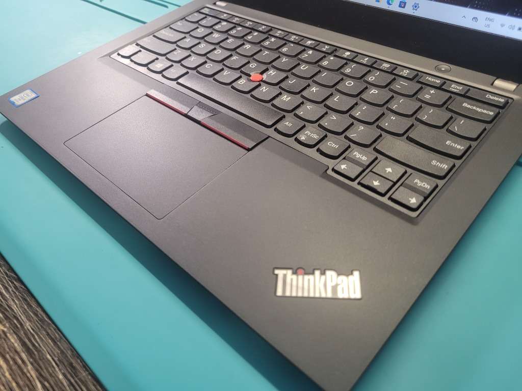 **BUSINESS MONSTER** LENOVO THINKPAD X390 CORE i5, 16GB RAM, 256SSD-WORTH R20k-GRAB IT@R4999!