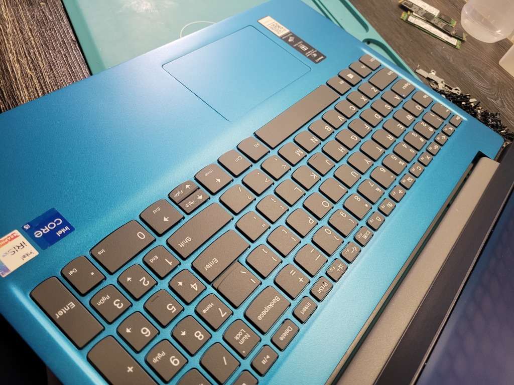 LATE ENTRY!*11th gen BEAST!!*LENOVO IDEAPAD 3*i5-1135G7*8GB DDR4*256GB SSD*1TB HDD*FHD*G7 GRAPHICS*