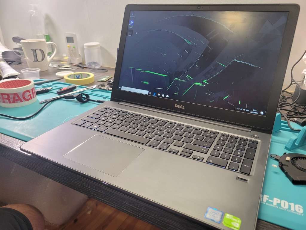 **High Performance DELL**Latest Design*DELL VOSTRO 5568*i5-7200U*8GB*NVIDIA 2GB!*500GB SSD*FHD*