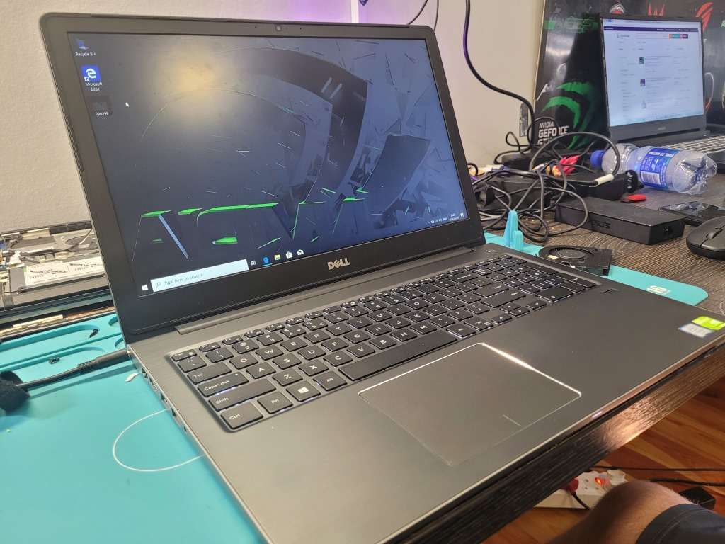 **High Performance DELL**Latest Design*DELL VOSTRO 5568*i5-7200U*8GB*NVIDIA 2GB!*500GB SSD*FHD*