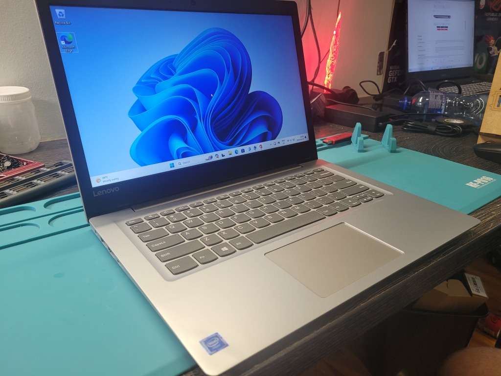 LENOVO IDEAPAD S130*CELERON N4000*8TH GEN*4GB DDR4 RAM*64GB SSD