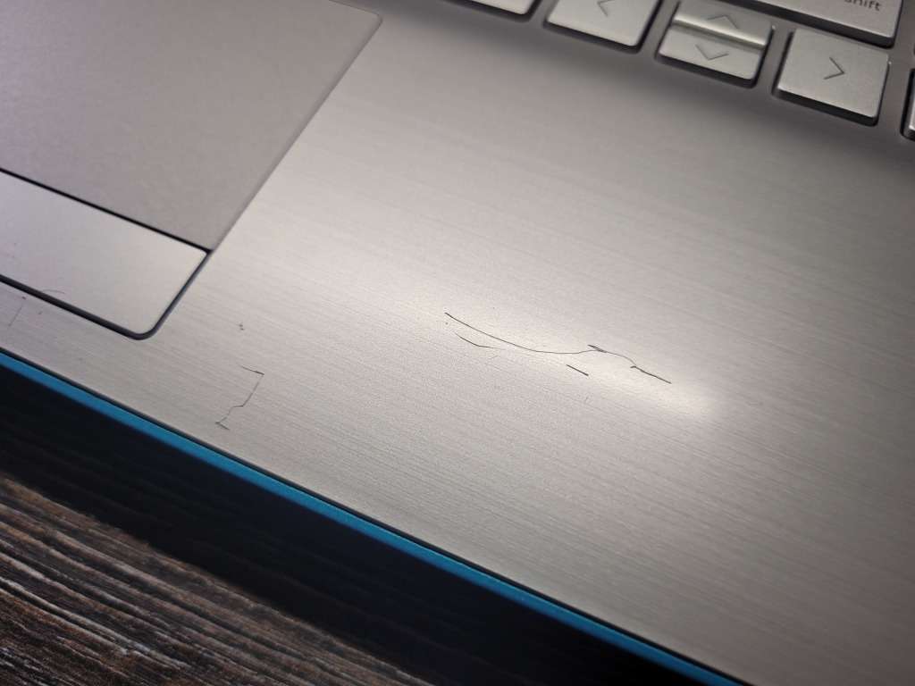 BEAST!*11TH GEN BEAST!*HP 250 G8*i5-1135G7*16GB DDR4*256GB NVME SSD*FHD*G7 GRAPHICS*WIFI 6