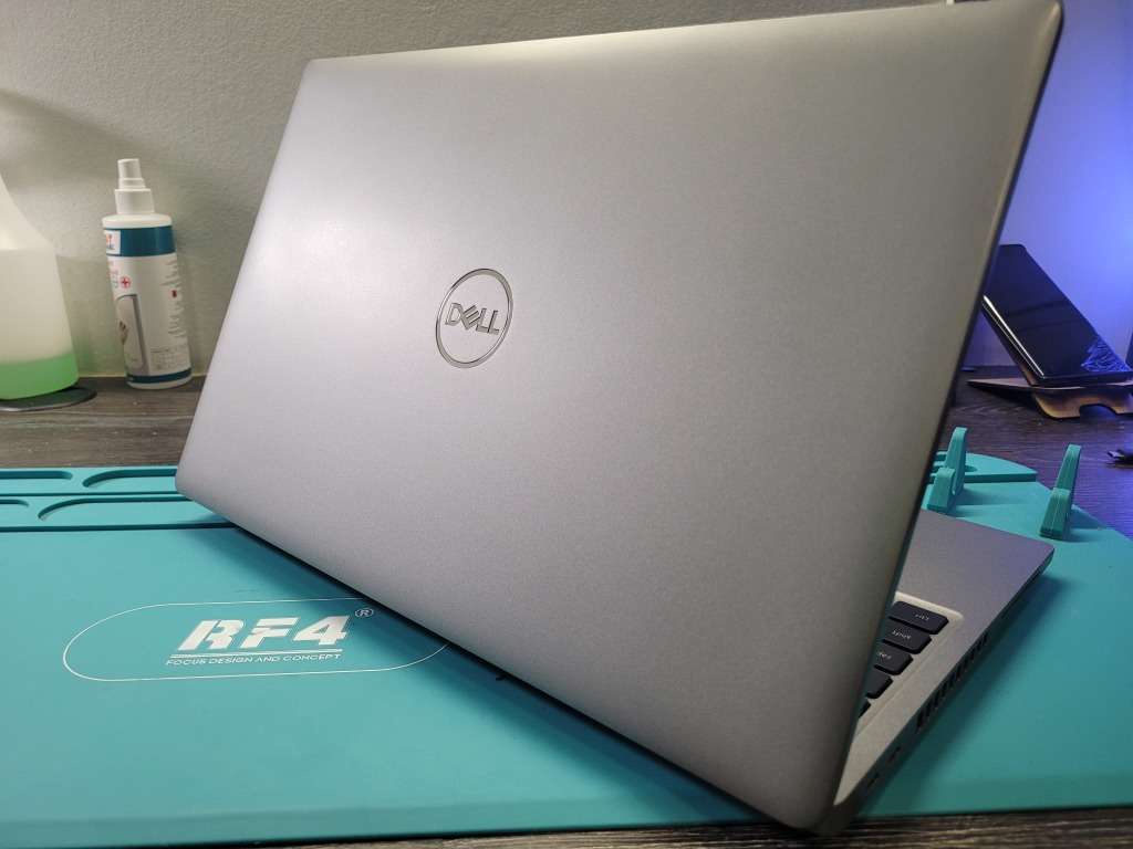 *Ultimate Beast*DELL PRECISION 3560*i7-1165G7*16GB*512GB SSD*NVIDIA QUADRO*FHD*G7 GRAPHICS*