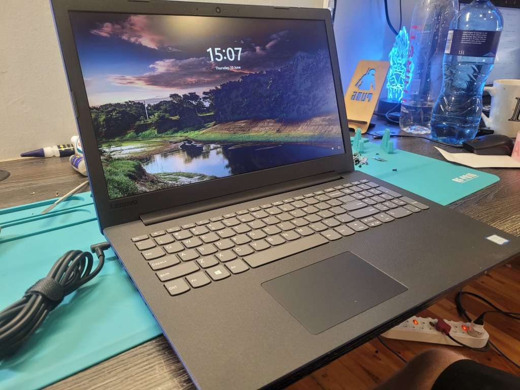 BEAST SPECS!*LENOVO IDEAPAD 130*i3-8130U*12GB DDR4*SAMSUNG 500GB SSD*FHD