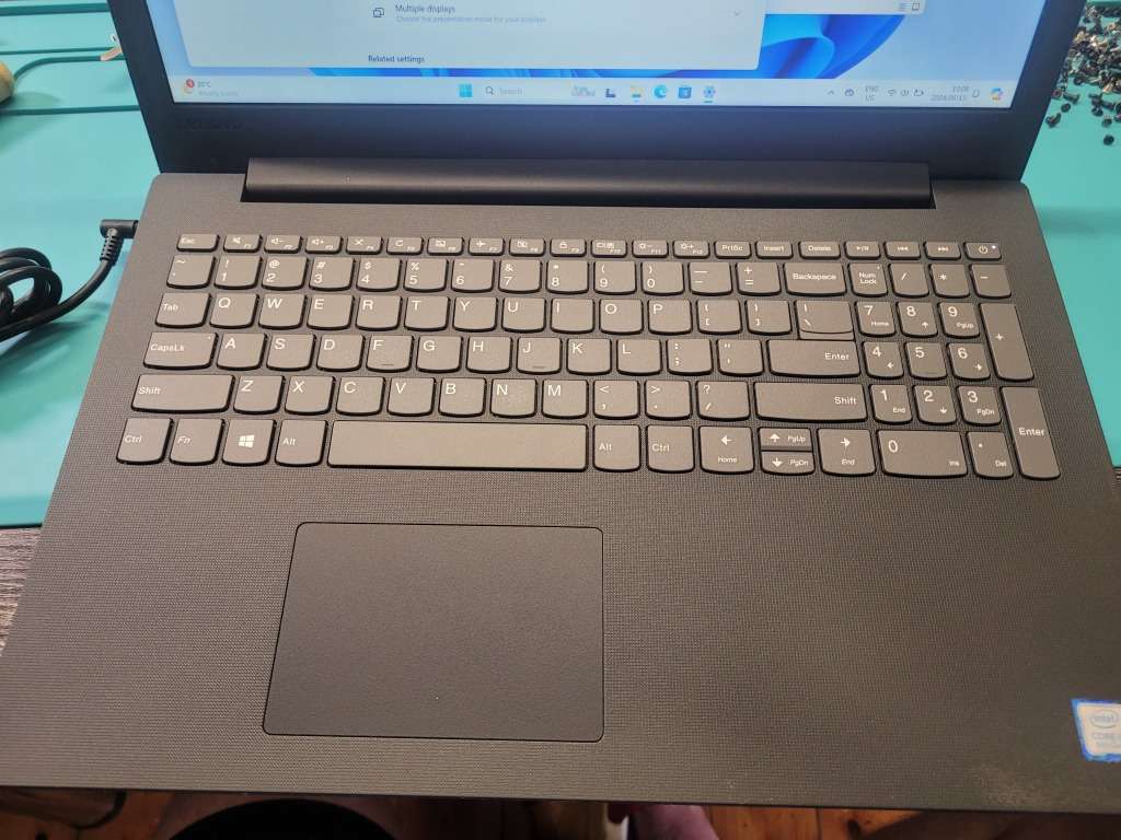 BEAST SPECS!*LENOVO IDEAPAD 130*i3-8130U*12GB DDR4*SAMSUNG 500GB SSD*FHD