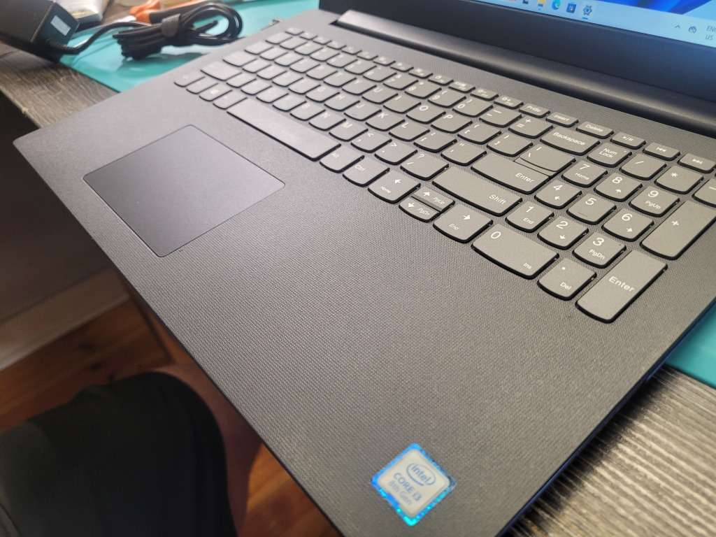 BEAST SPECS!*LENOVO IDEAPAD 130*i3-8130U*12GB DDR4*SAMSUNG 500GB SSD*FHD