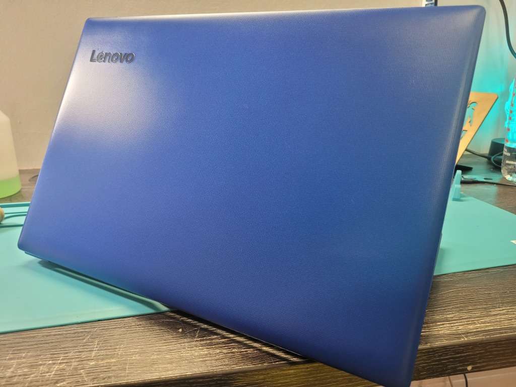 BEAST SPECS!*LENOVO IDEAPAD 130*i3-8130U*12GB DDR4*SAMSUNG 500GB SSD*FHD