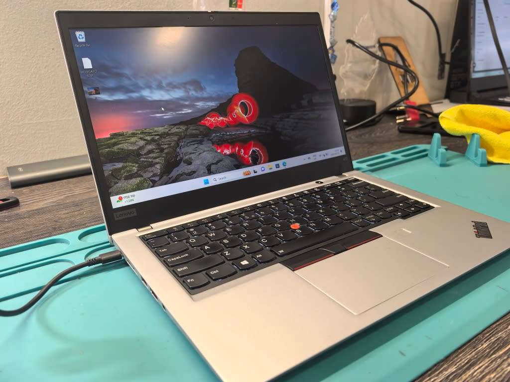 LENOVO THINKPAD X13-i5-10210U-8GB DDR4-FHD-512GB SSD-UHD GRAPHICS-BACKLIT-4G LTE