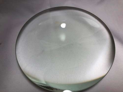 LARGE RETRO GLASS MAGNIFYING PAPER WEIGHT 16CM
