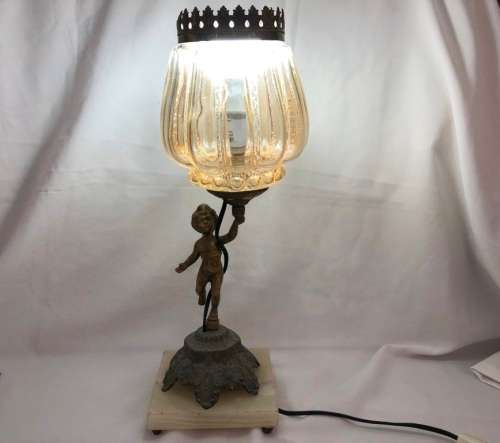 VINTAGE BRONZE FIGERUNE TABLE LAMP ON A MARBLE BASE - 44CM