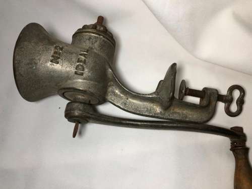 BOLINDERS IDEAL MEAT MINCER NO2