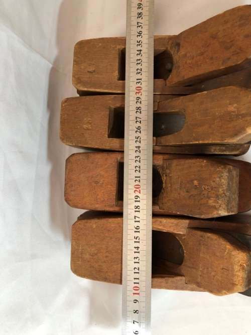 4 VINTAGE WOOD HAND PLANES NO 1,39,41,43 - 1X WILLIAM MARPLES & SONS BLADE IN NO 1