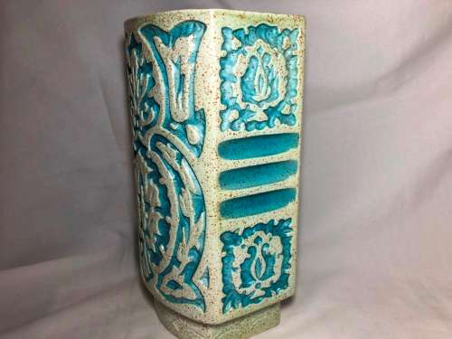 Retro Beswick vase in near perfect condition -  25cm - Made in England